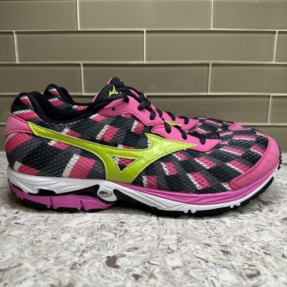 Mizuno Wave Elixir 8 Athletic Running Shoes - Picture 4 of 9
